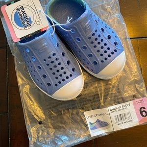 Sketchers Guzman size 6